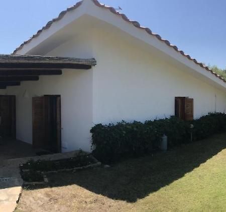 Porto Istana Beach House Olbia Kültér fotó